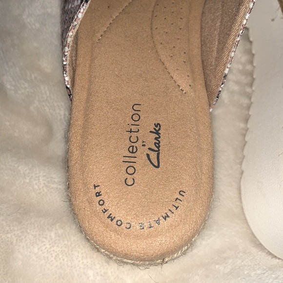 ‼️NWT! Clark’s Lana slide Sandal sold out online! - Picture 11 of 14